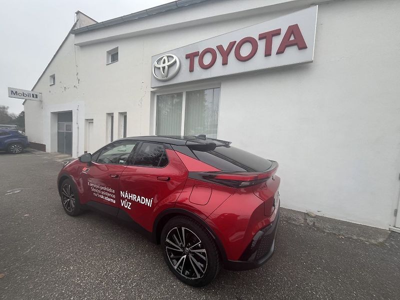 Toyota C-HR 2.0L PHEV Executive - fotka 5 z 26