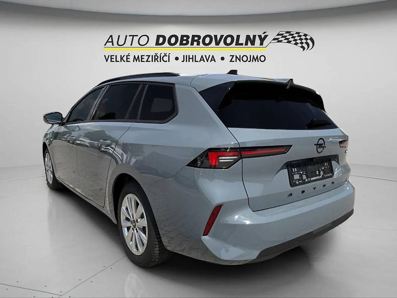 Opel Astra (2026) Edition ST Hybrid 1.2 TURBO (1 - fotka 5 z 23