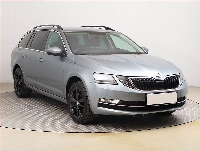 Škoda Octavia (2019) Style 1.5 TSI, Kůže, Navi - fotografie inzerátu