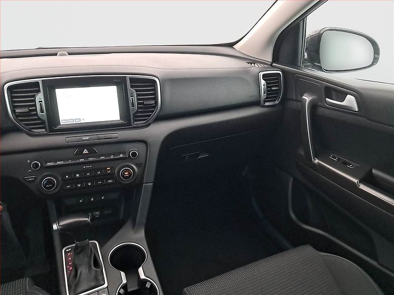Kia Sportage (2017) 1.6 T-GDI, 4X4, Automat, Navi - fotka 8 z 19