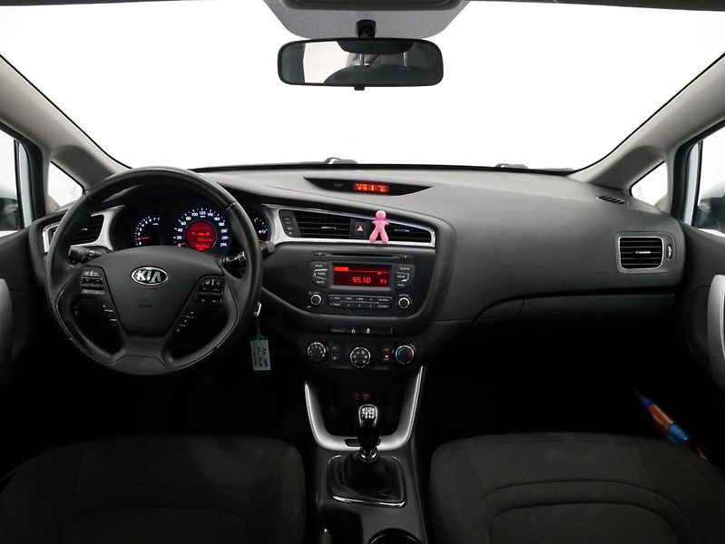 Kia Ceed - fotka 6 z 6