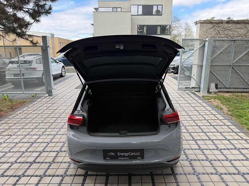 Volkswagen ID.3 PRO Perf.  REZERVACE - fotka 33 z 37