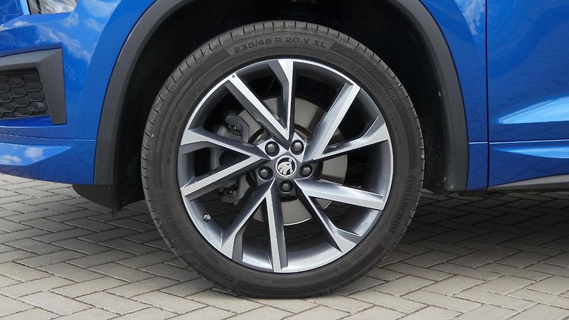 Škoda Kodiaq 2,0 TDI DSG 4x4 Sportline - fotka 25 z 26