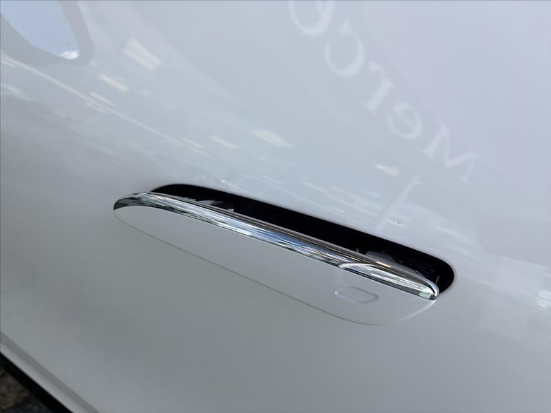 Mercedes-Benz CLA 200 Progressive Premium - fotka 26 z 30