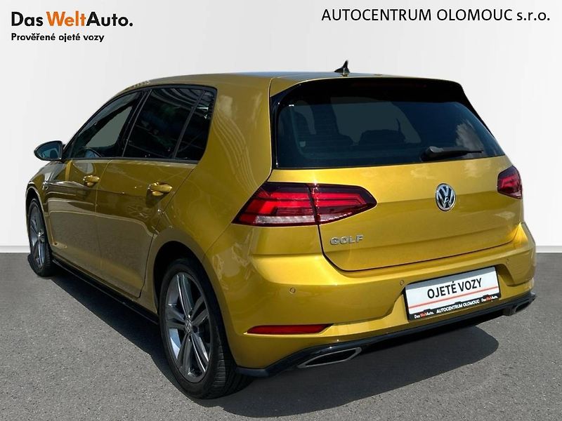 Volkswagen Golf (2018) 1.4 TSI R-Line - fotka 8 z 32