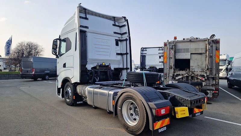 Iveco S-WAY (2025) AS440S50 - fotka 5 z 6