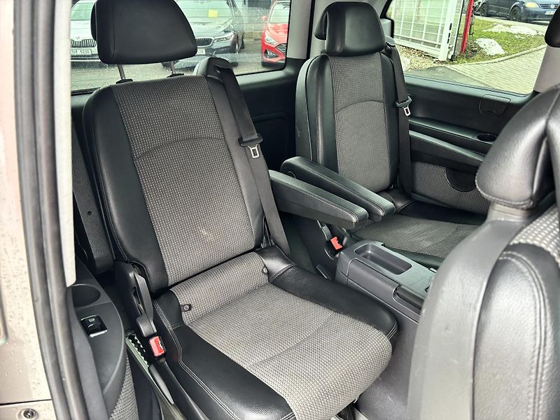 Mercedes-Benz Viano (2011) 3.0CDI V6 165KW Alu kola - fotka 11 z 27