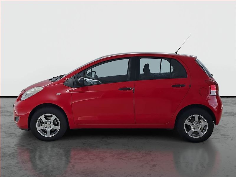 Toyota Yaris (2009) 1.0 VVT-i, nová STK - fotka 3 z 14
