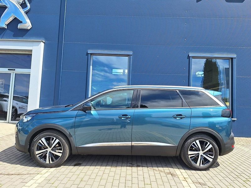 Peugeot 5008 (2018) ALLURE 1.5 BHDi 130 M6 - fotka 2 z 21