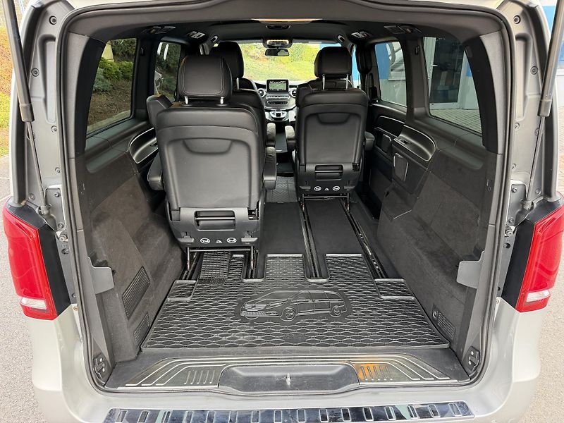 Mercedes-Benz Třídy V 4MATIC AMG BURM.CZ 7míst závěs - fotka 31 z 37