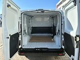 Renault Trafic (2026) VAN L1H1 110k RED - náhled 9
