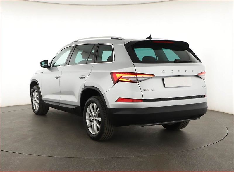 Škoda Kodiaq (2022) Style 2.0 TDI 4x4 - fotka 4 z 19