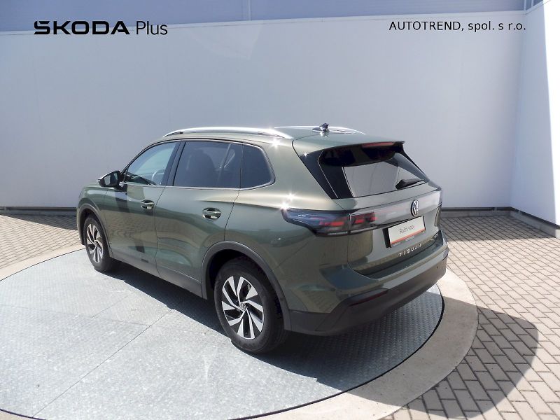 Volkswagen Tiguan (2025) People 1,5 eTSI 96kW mHEV DSG - fotka 25 z 29