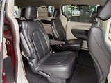 Chrysler Pacifica (2018) Touring L, model 2019 - náhled 14