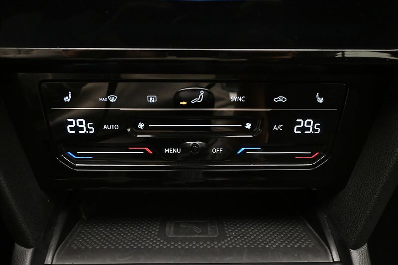 Volkswagen Passat 2,0 TDI 110kW Business Záruka - fotka 21 z 31