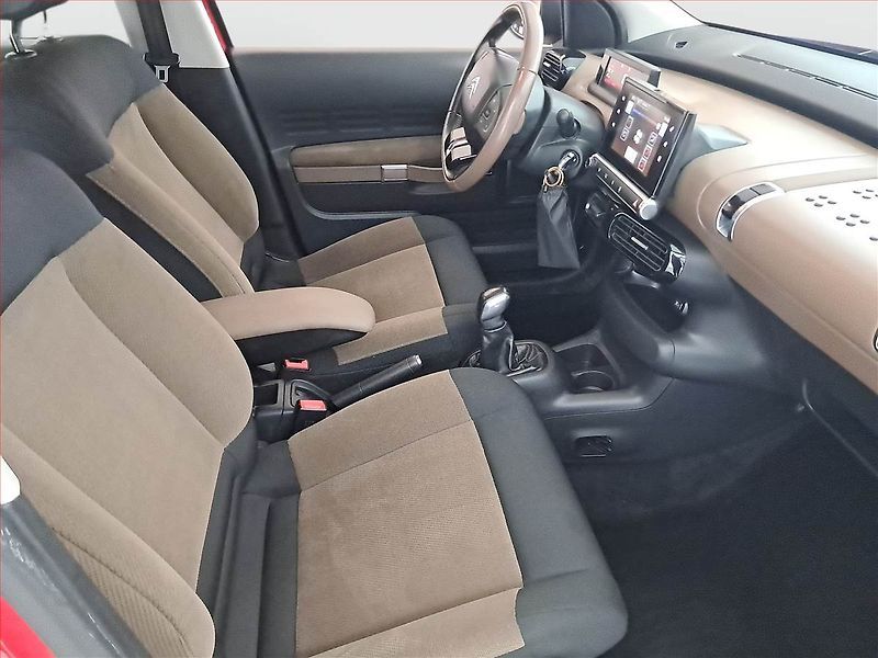 Citroën C4 Cactus (2017) 1.2 PureTech, Serv.kniha - fotka 9 z 17