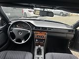 Mercedes-Benz 124 124 230 CE - náhled 12