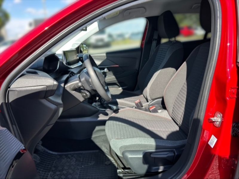 Peugeot 208 1,2 PT 100 Active Pack 5d - fotka 7 z 11