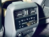 Porsche Cayenne (2023) S*V8*SPORTDESIGN*ZÁRUKA*MAX.VY - náhled 38