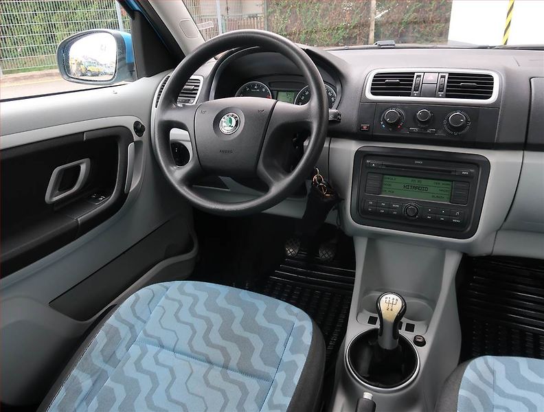 Škoda Roomster (2006) 1.2 12V, ČR,1.maj, po STK - fotka 7 z 13