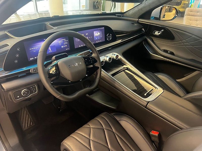 Omoda Ostatní PREMIUM - fotka 12 z 17