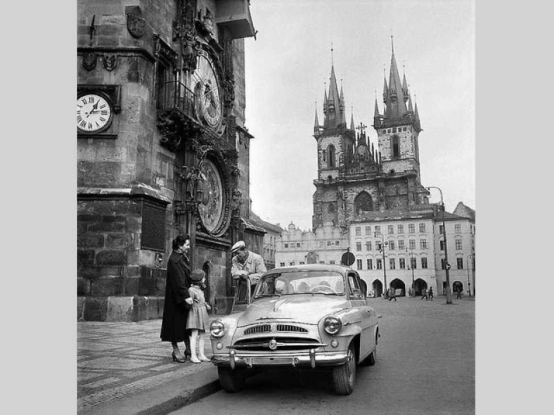 Škoda 445.