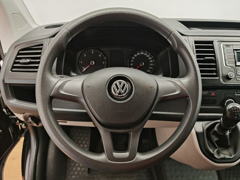 Volkswagen Transporter 2,0Tdi Man , 8míst - fotka 22 z 28