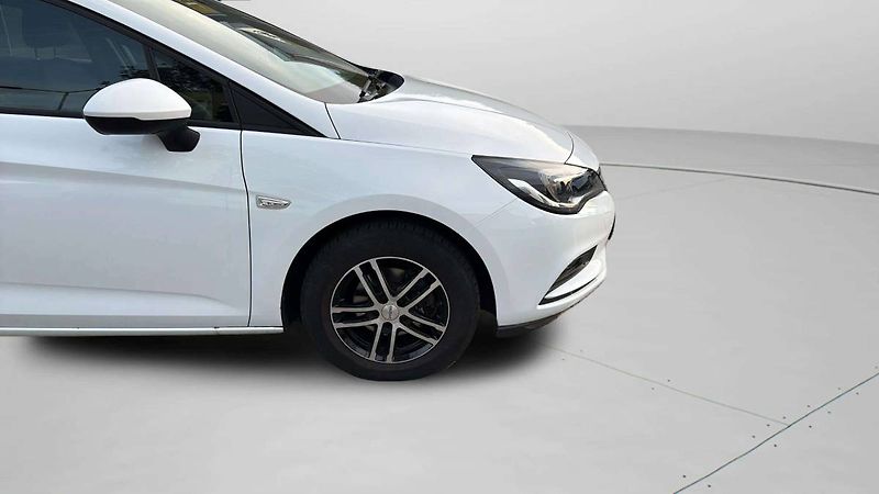 Opel Astra Edition HB 1.4i MT6 (74kW/100k - fotka 24 z 24