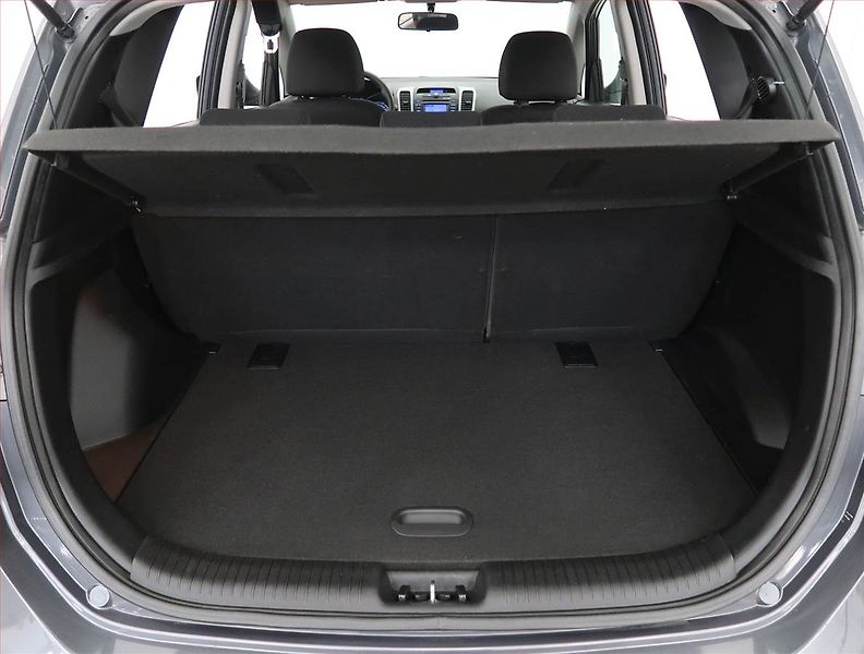 Hyundai ix20 (2011) 1.4 CVVT, ČR,1.maj, Serv.kniha - fotka 13 z 16