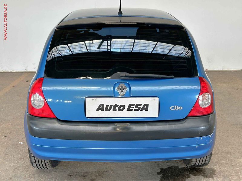 Renault Clio (2003) 1.4i, 1.maj, AC, el. výbava - fotka 5 z 14