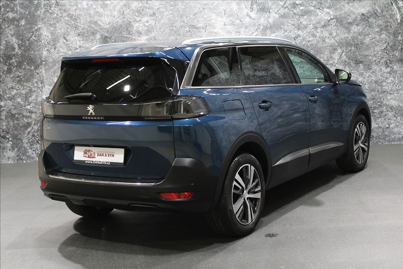 Peugeot 5008 1,5 HDi 1.majitel CZ - fotka 4 z 29