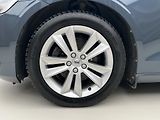 Volvo V60 B4 MOMENTUM AUT  - náhled 15