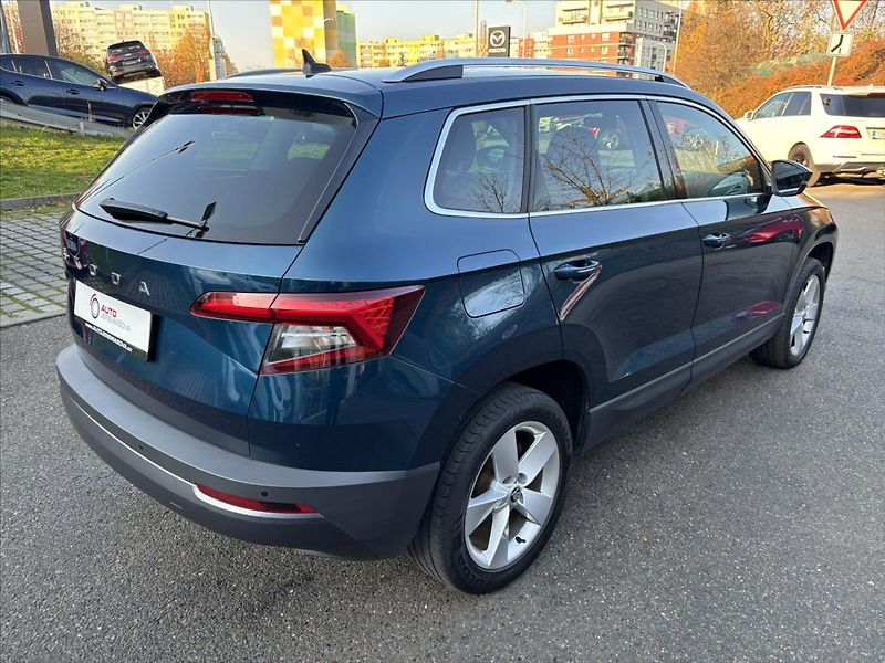 Škoda Karoq 2,0 TDi 110kW Style ADAPTIV - fotka 5 z 45