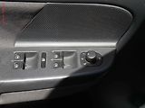 Volkswagen Golf (2006) 1.4TSi, Výhřev sed, temp - náhled 11