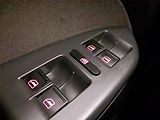 Volkswagen Touran (2013) 1.6 TDI, Serv.kniha, Tempomat - náhled 15
