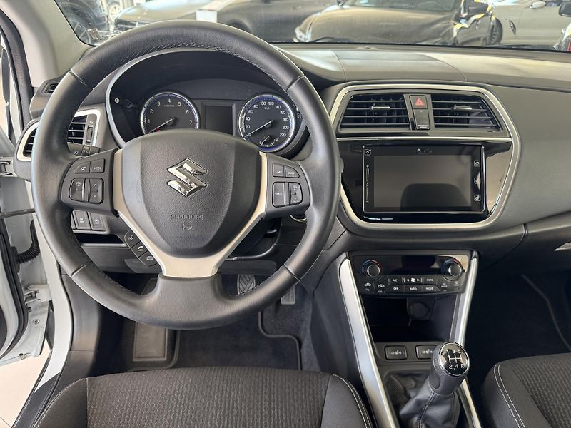 Suzuki SX4 S-Cross 1,0BoosterJet*Navi*REZERVACE! - fotka 12 z 31