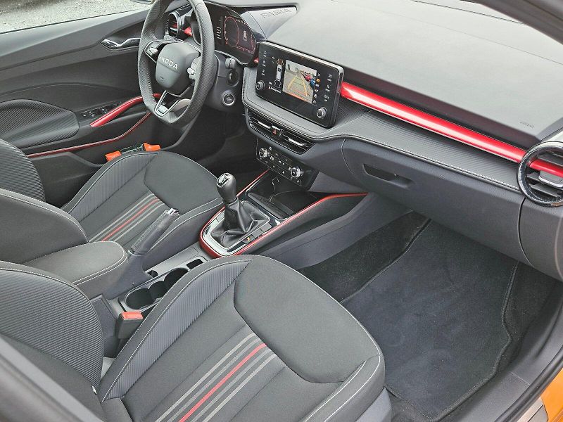 Škoda Fabia (2025) Monte Carlo TSI 85/1.0 M6F - fotka 14 z 29