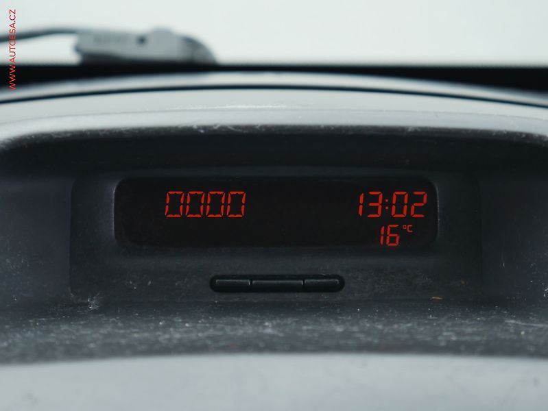 Renault Mégane (2004) 1.4 16V, STK4/28 - fotka 15 z 17
