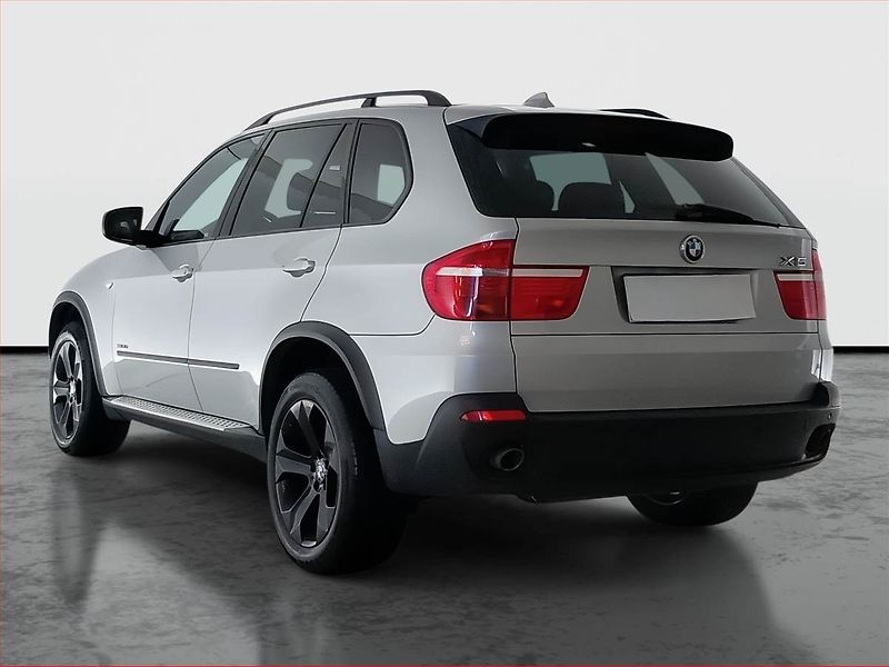 BMW X5 (2010) xDrive30d, 4X4, Automat - fotka 4 z 17