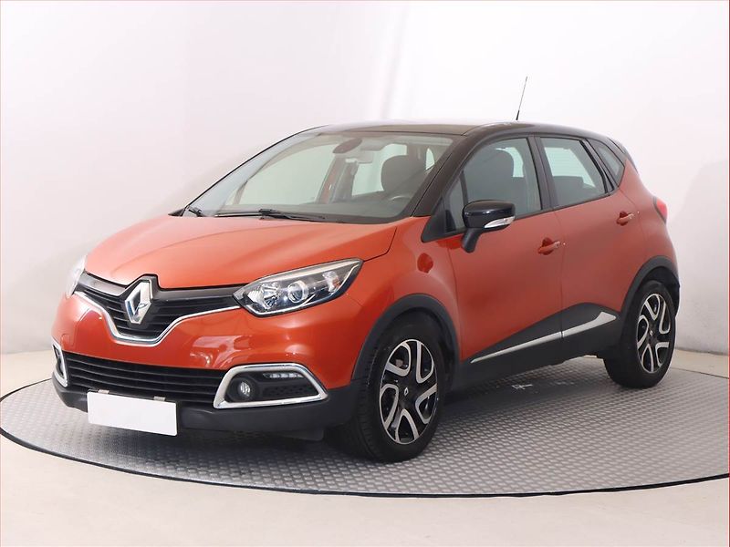 Renault Captur (2015) 1.2 TCe, Automat, Serv.kniha - fotka 2 z 18