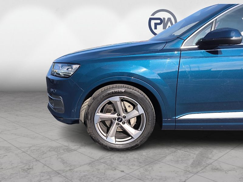 Audi Q7 3.0 TDi - fotka 26 z 26