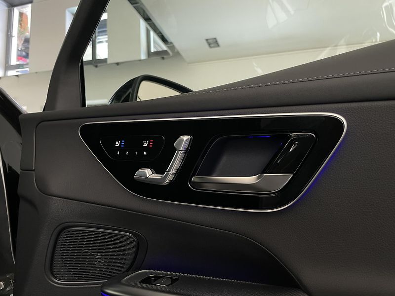 Mercedes-Benz GLC 200d 4Matic - fotka 14 z 33