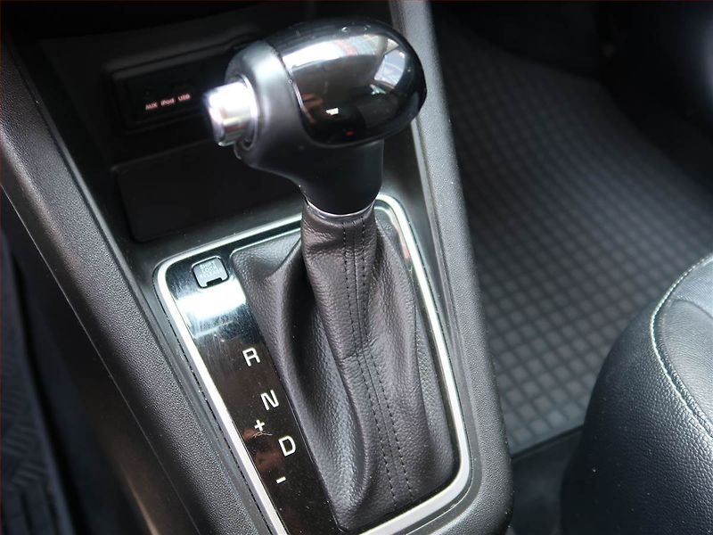 Kia Venga (2019) 1.6 CVVT, Automat, Serv.kniha - fotka 13 z 19