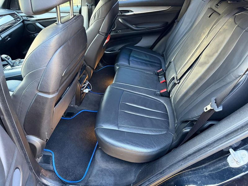 BMW X5 (2014) 4.0D 3.0 /230kW servis,rozvody - fotka 10 z 11