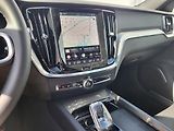 Volvo V60 PLUS DARK B4 FWD 145 kW - náhled 26