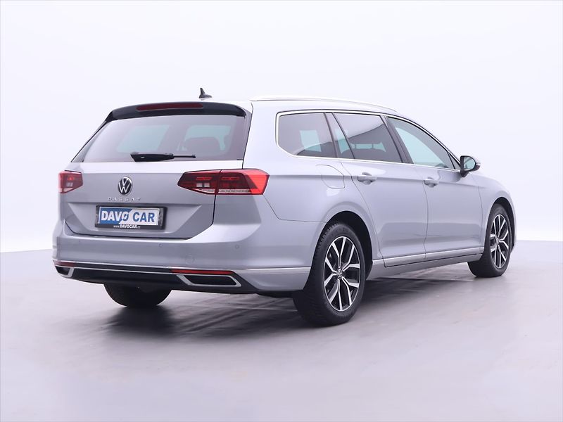 Volkswagen Passat 2,0 TDI 110kW DSG Elegance DPH - fotka 7 z 34