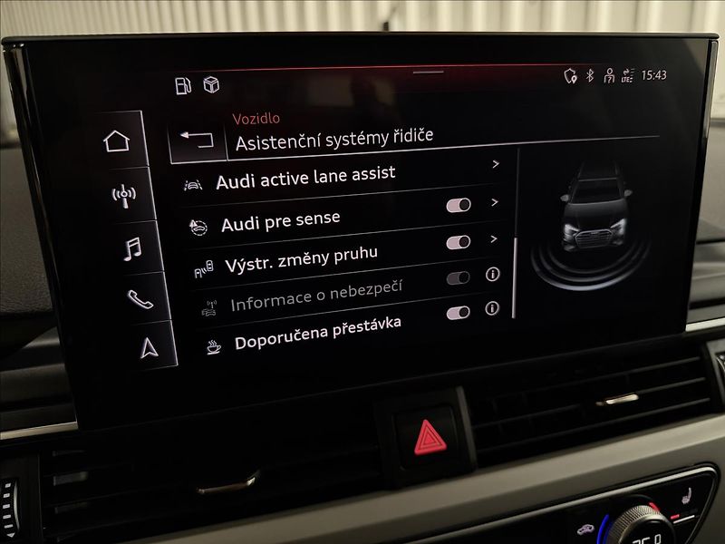 Audi A4 35TDI MHEV S-LINE MATRIX LED - fotka 26 z 46