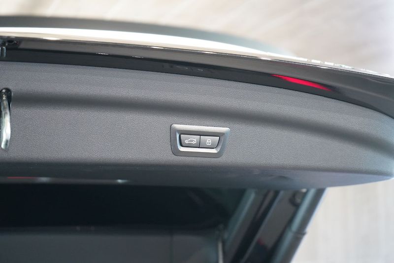 BMW X1 M35i xDrive, Panorama, Head-up - fotka 16 z 50