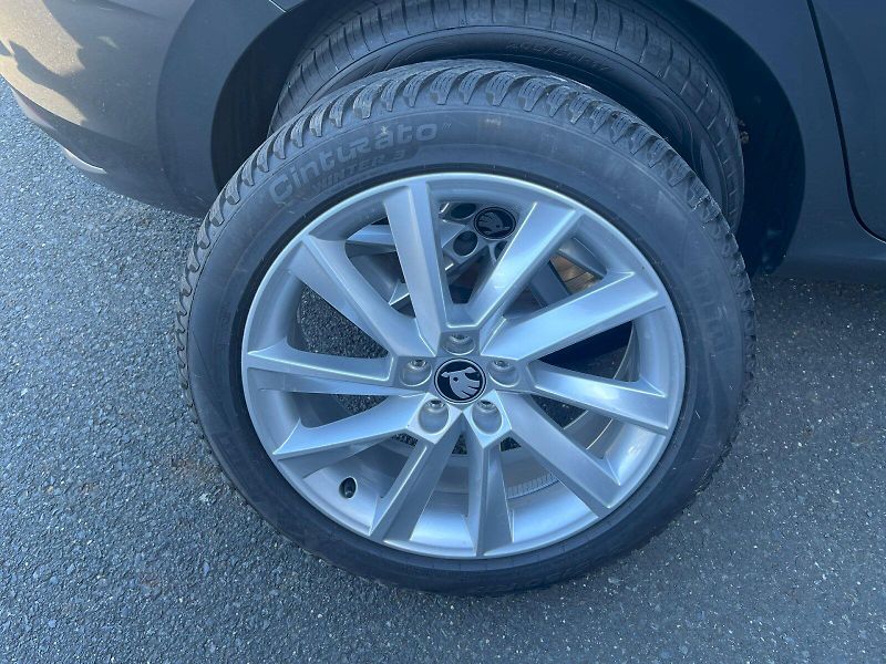 Škoda Scala (2025) SELEC TSI 85/1.0 A7F - fotka 16 z 30