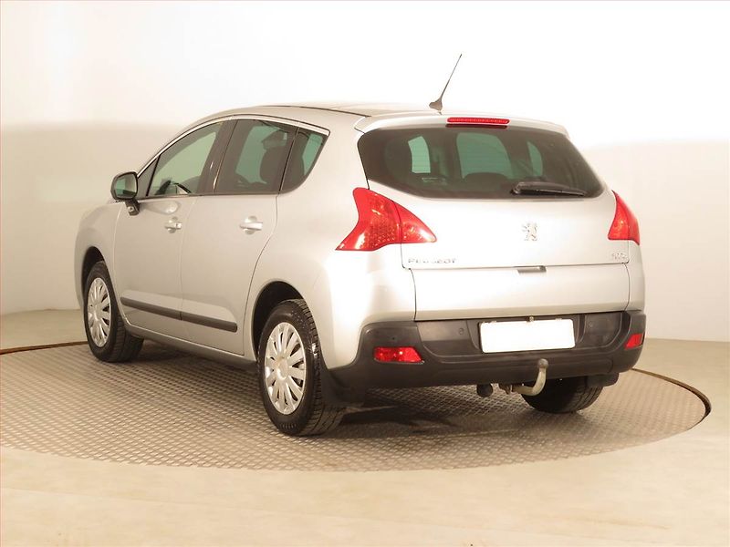 Peugeot 3008 (2010) 1.6 HDi, Tempomat - fotka 4 z 14